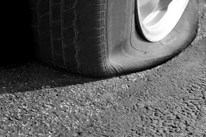 Reliable Covington flat tire service in WA near 98042