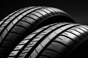 Reliable Kirkland flat tire service in WA near 98033