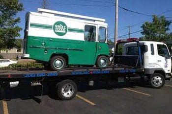Trusted Maple Valley commercial towing in WA near 98038