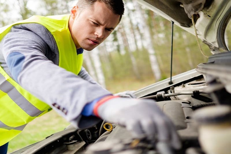 Emergency Algona roadside assistance in WA near 98047