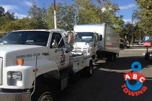 24-hour Enumclaw work truck towing in WA near 98022