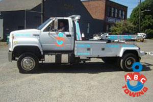 Expert Auburn impound towing services in WA near 98001