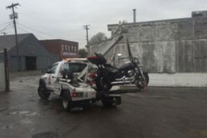 Expert Enumclaw impound towing services in WA near 98022