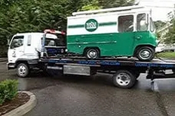 Reputable Covington private towing company in WA near 98042