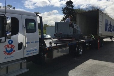 Expert Burien impound towing services in WA near 98062